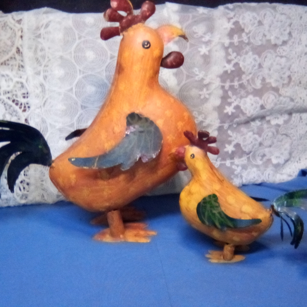 Set of 2 Metal Chickens Rooster Hens Decor Artsy Boho Yellow 12" and 6" Good